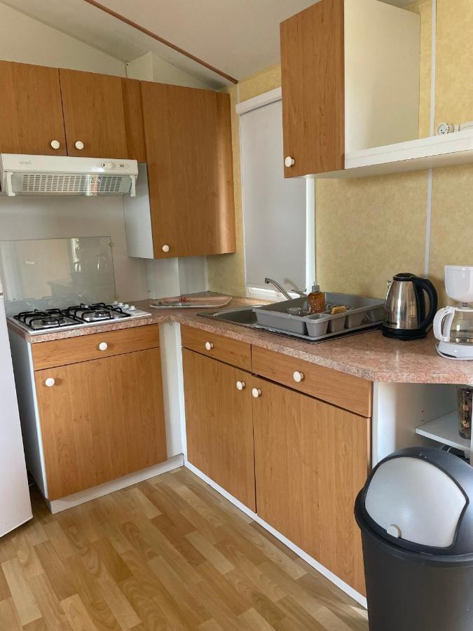 Mobil-Home Au Bord De L'Eau Feins Dış mekan fotoğraf